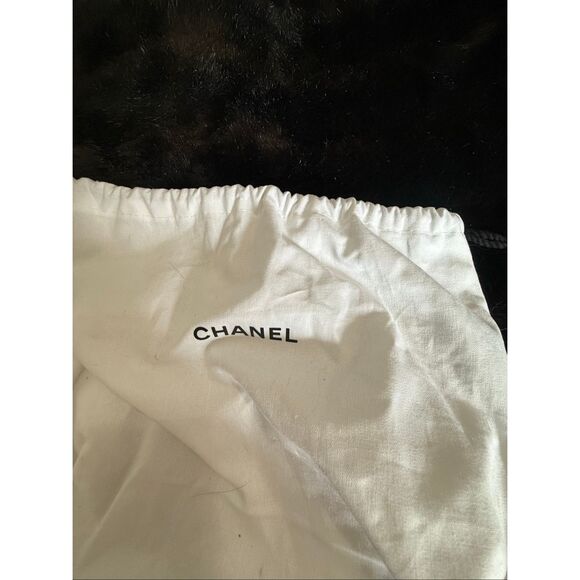 Chanel Logo White Pouch dust jacket bag 10x7 - Picture 2 of 3